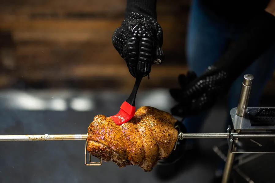 BBQ Sauce Pot with Basting Brush