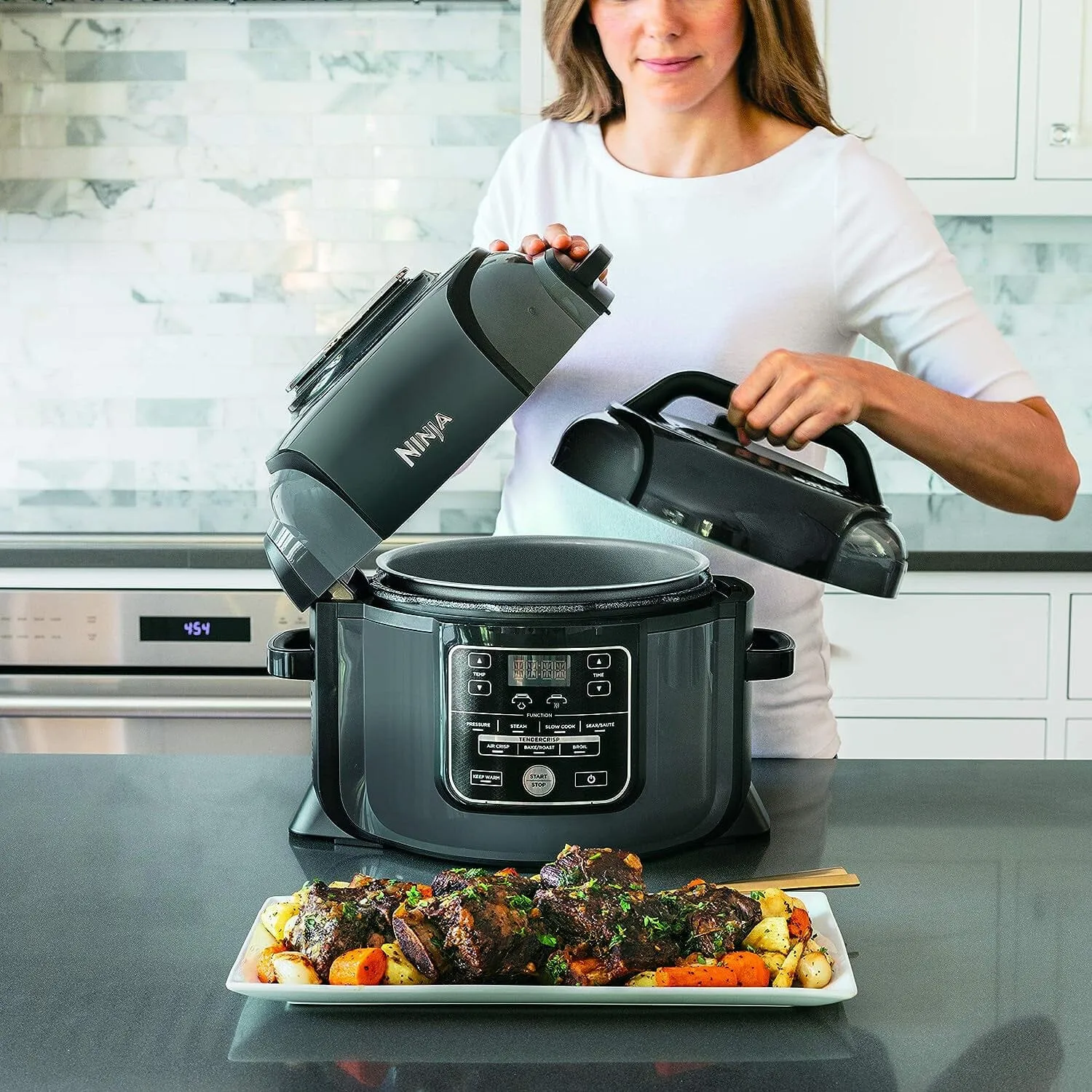 Ninja Pressure Cookers & Canners, 6.5 qt, Black (Refurbished)