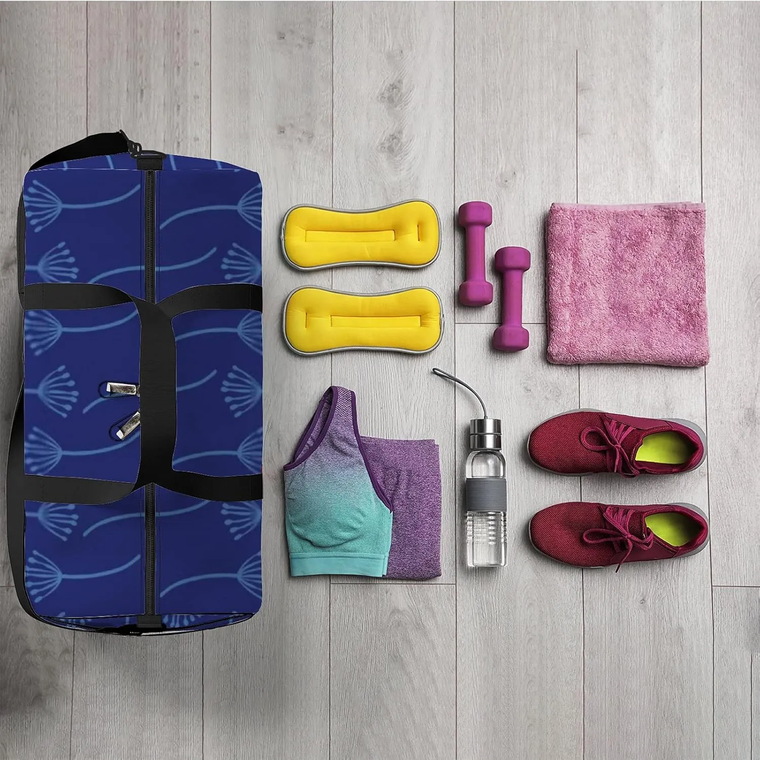 Retro Flowers On a Blue Indigo Sports Bag Tote Bag Waterproof Gym Bag with Shoulder Strap Zipper 2 Side Pockets for Men and Women, Travel and Storage Shoulder Bag.