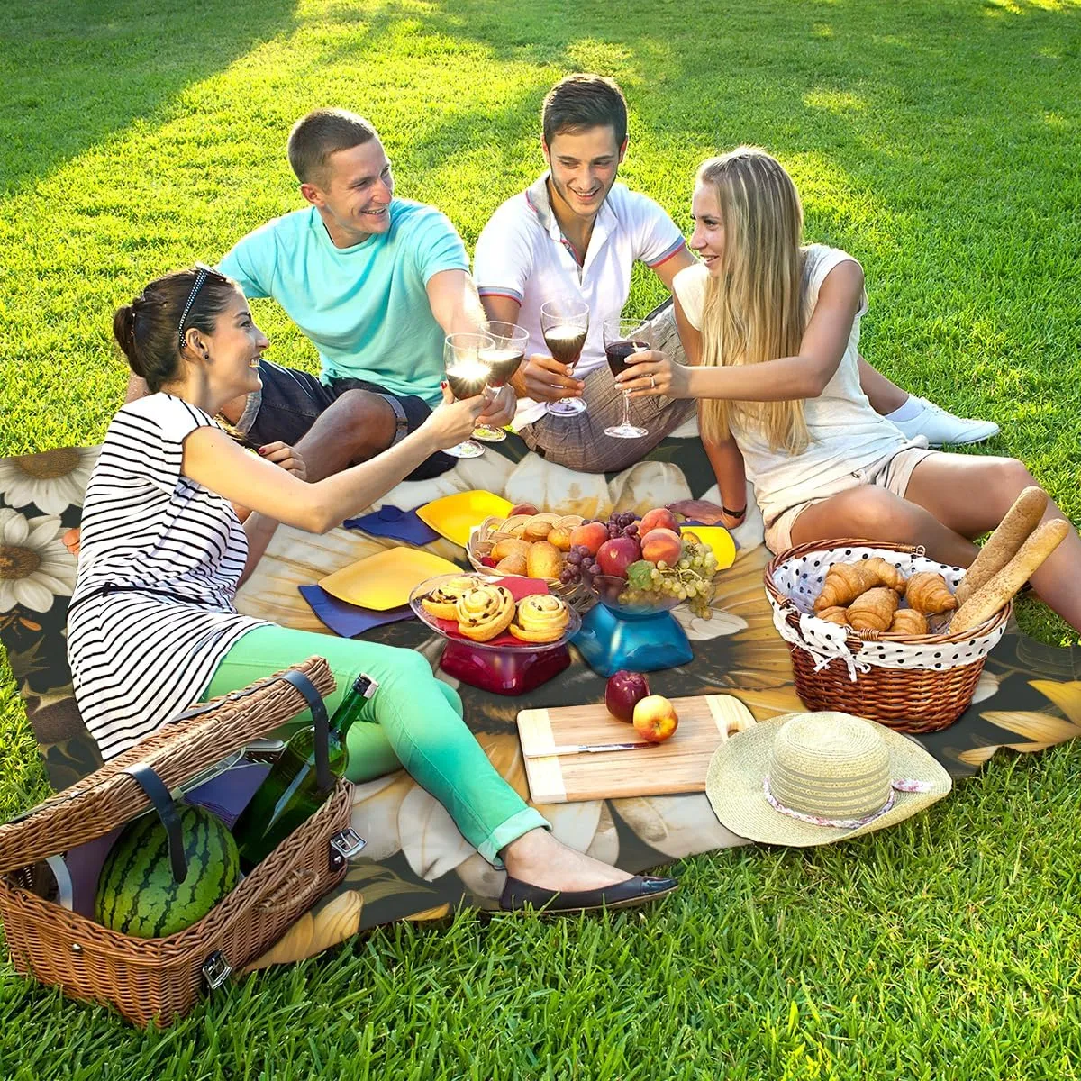Sunflower Beach Blanket for Adults, 59" x 68" Waterproof Outdoor Picnic Blanket Mat Sand Proof Extra Large Farmhouse Yellow Floral Bee Picnic Mat for Beach Travel Camping