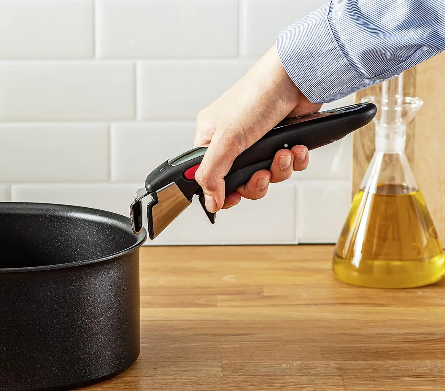 Tefal Ingenio Unlimited ON Try-Me Pan Set, 3 Pieces Stackable, Removable Handle, Space Saving, Non-Stick, Induction, Black (L3959443)