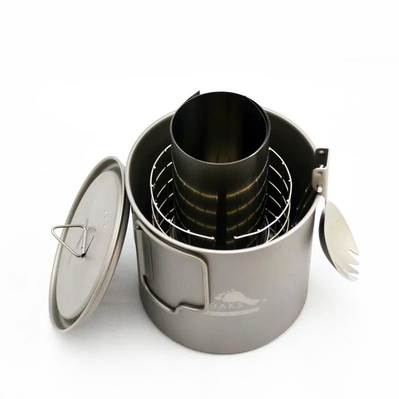 Toaks Ultralight Titanium Stove and 650ml Pot Set