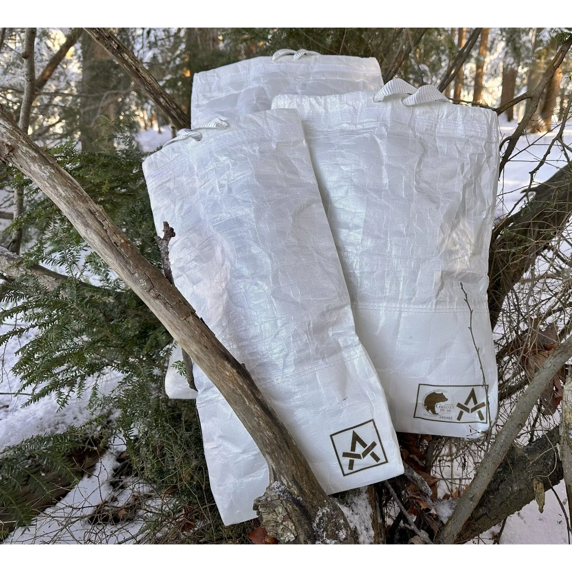 Ultralight Bear Locker: Grizzly Bear Resistant Bag