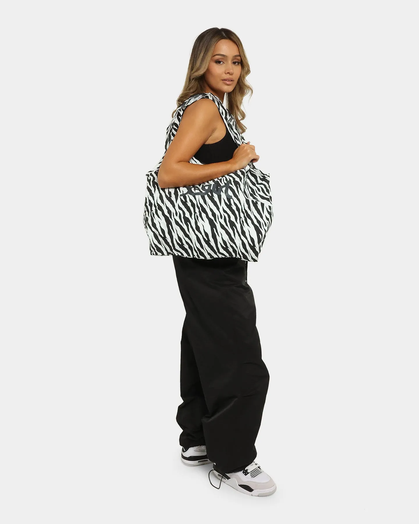 X-Girl Women's Mills Logo Shopper Bag Zebra